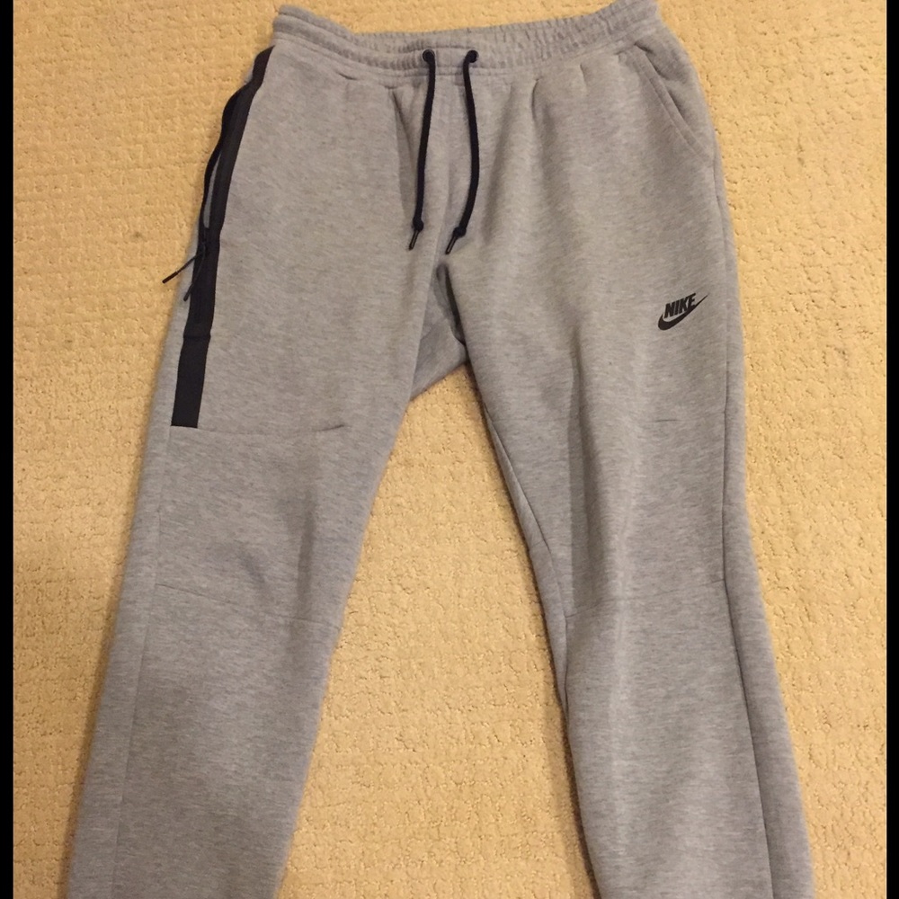 Nike tech fleece sweats joggers