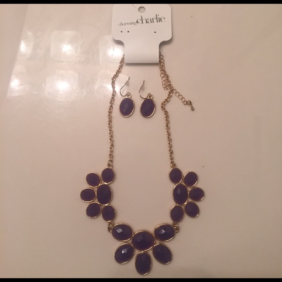 Purple necklace and earring set - Picture 1 of 3