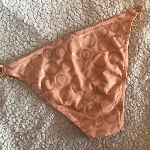 {Victoria's Secret} Bikini - Picture 3 of 4