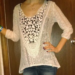 ST PATTYS SALE. NWOT Lace Top!