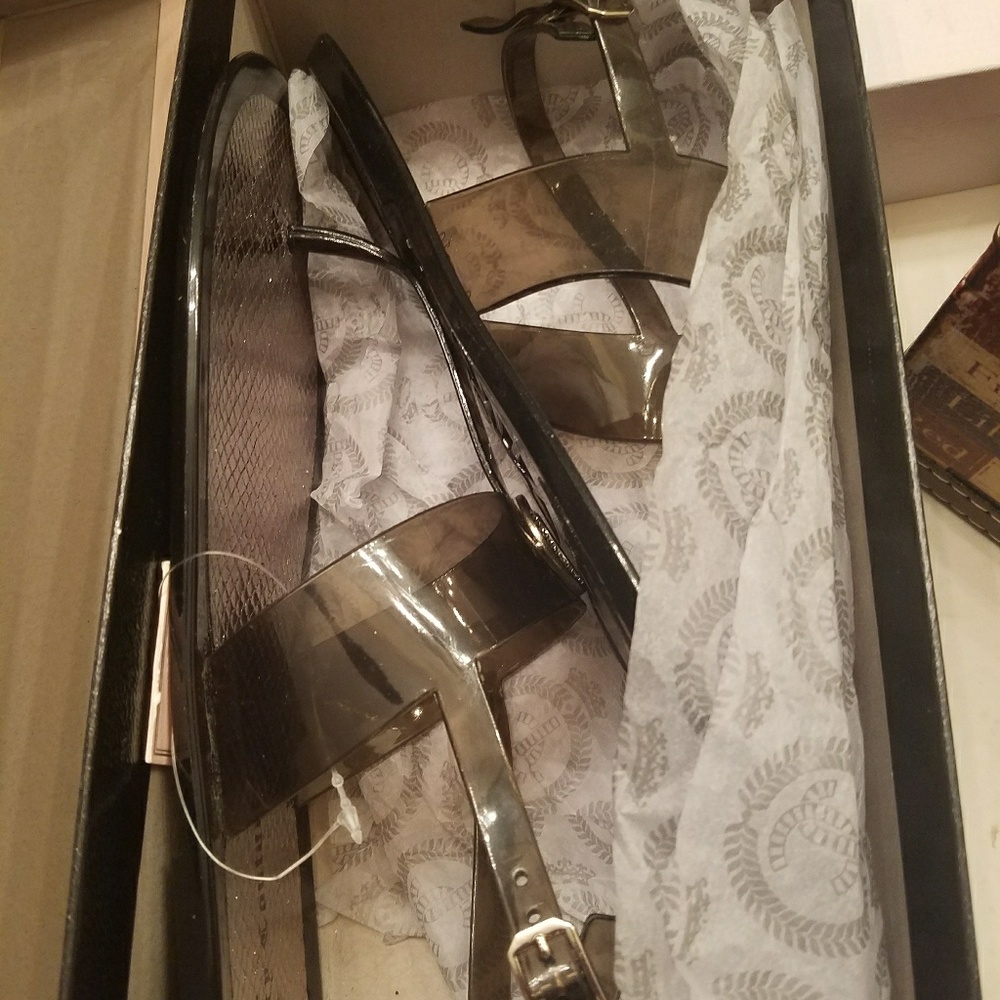 Juicy Couture Jelly Sandals