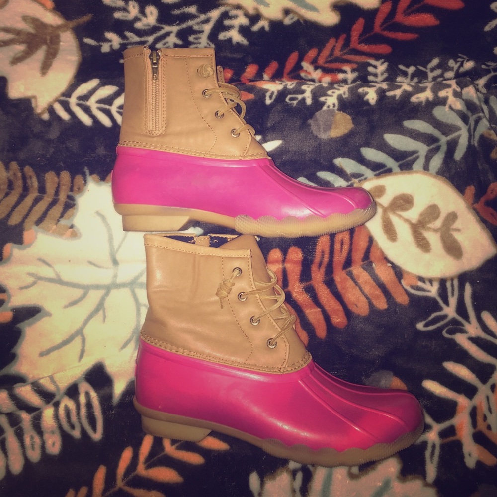 Sperry boots