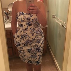 Strapless dress with pockets ♥️