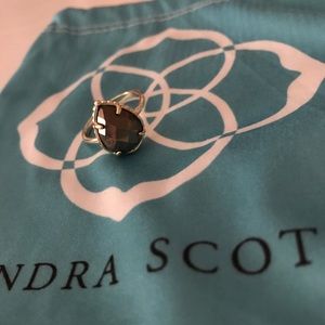 Kendra Scott daisy ring!