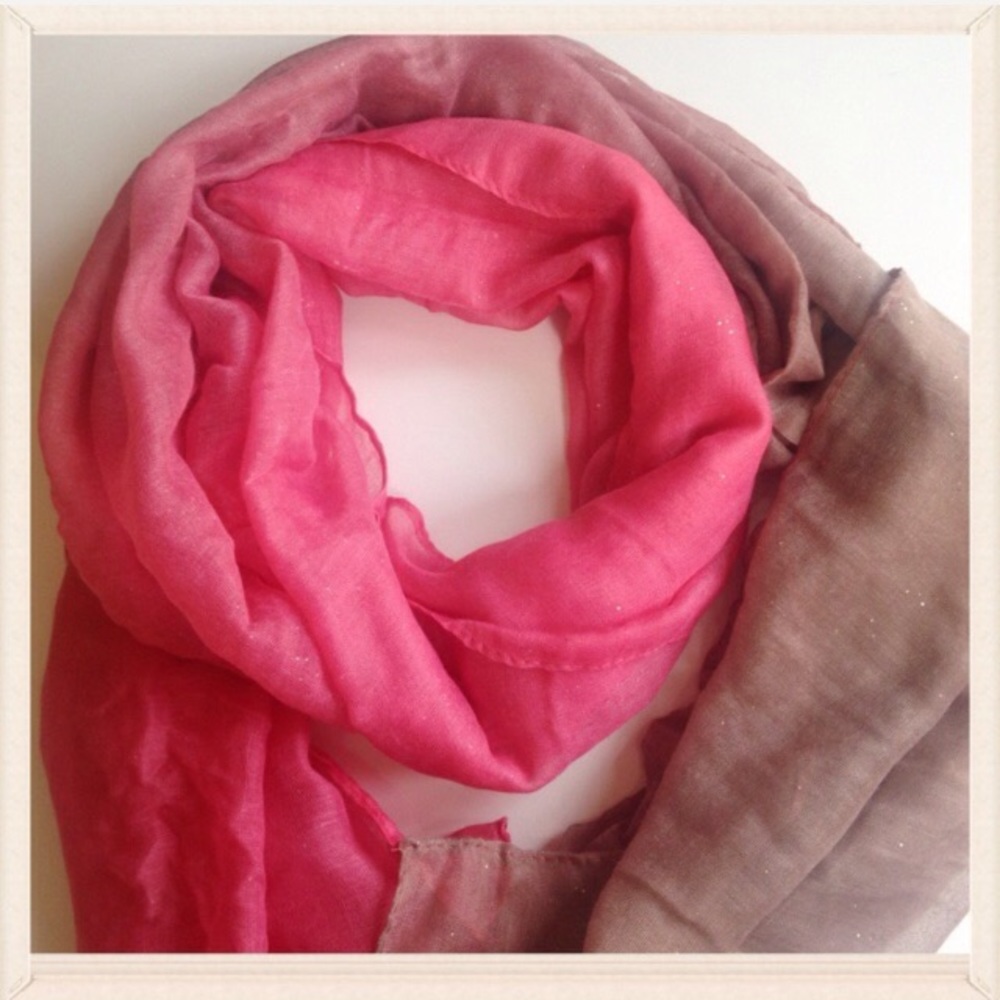 1 hour sale Stunning Watermelon & Tan Chiffon Wrap - Picture 3 of 4