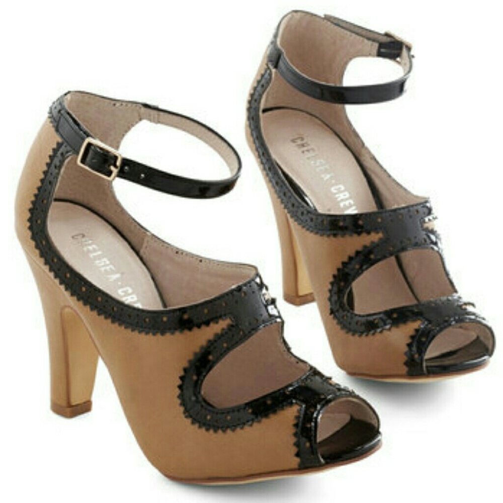 Vintage Style Chelsea Crew Heels