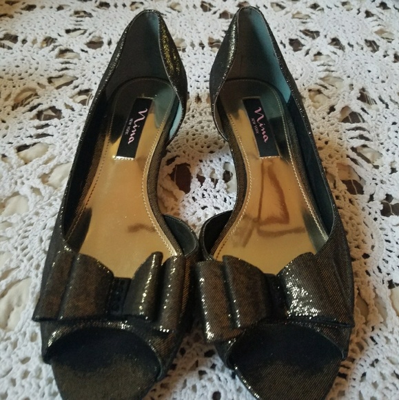 SOLD - Nina Kitten Heels - Picture 2 of 3