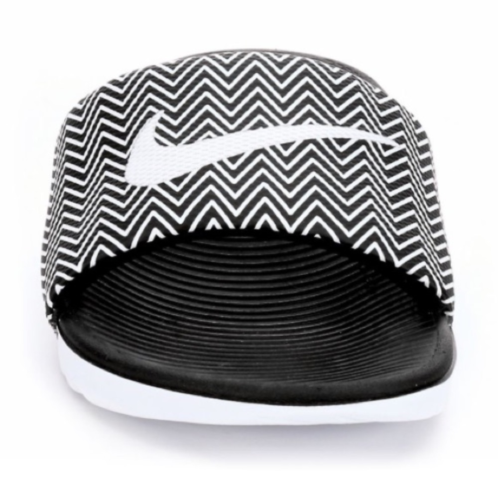 Nike Women's Kawa Print Slides