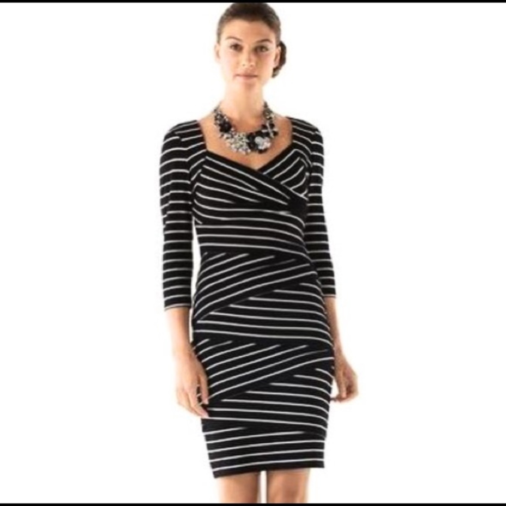 ❤️️NEW PRICE WH/BM Fitted Bandage Dress💎