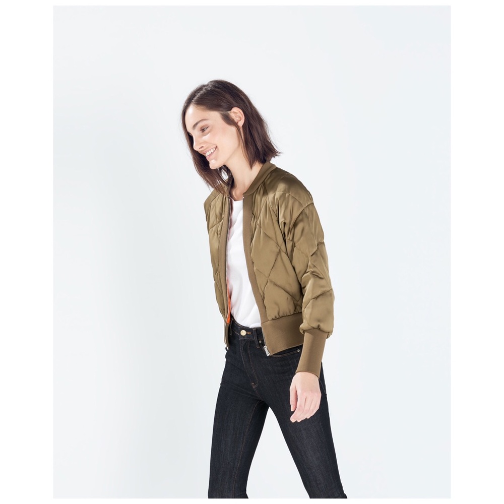 REDUCED!! Zara cropped quilted Bomber jacket