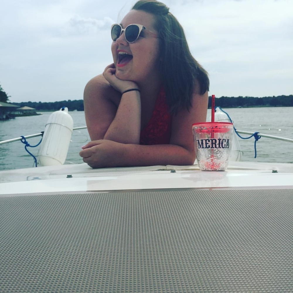 Meet your Posher, Paige