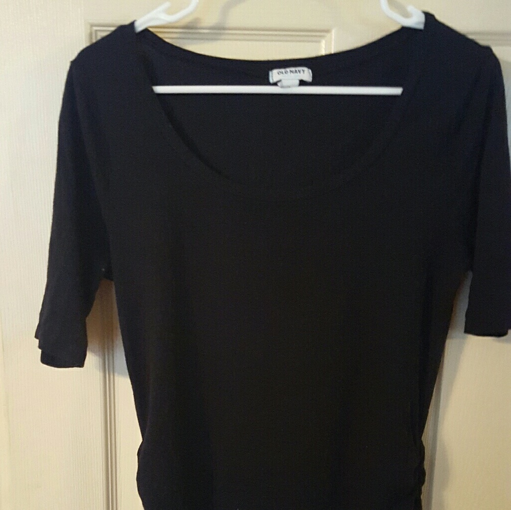 Old navy tee