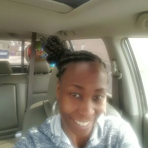 Meet your Posher, Dawnyle