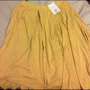 NWT LuLaRoe Madison skirt