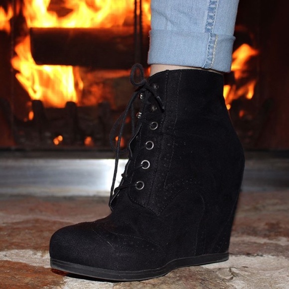 Size 9 Lace Up Black Suede Booties - Picture 2 of 4