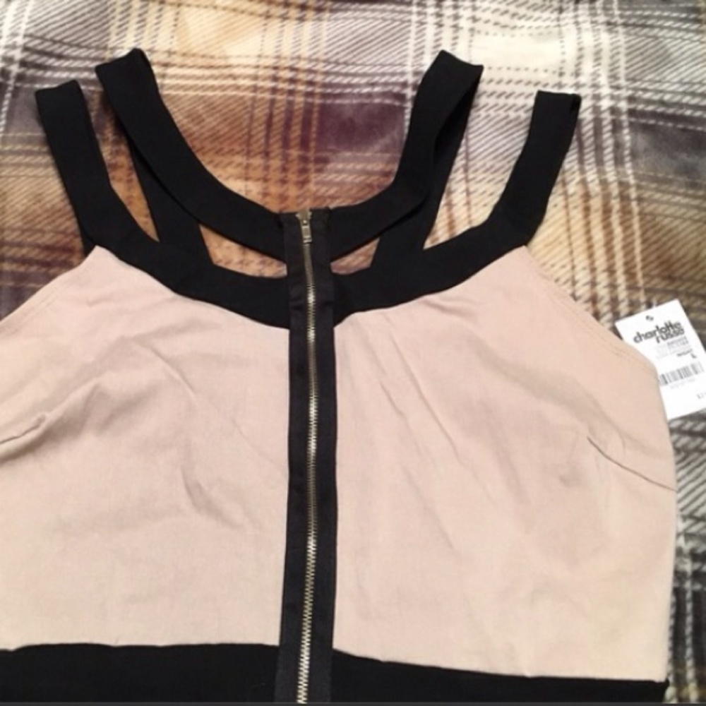 Charlotte Russe cage front zip crop top L NWRT