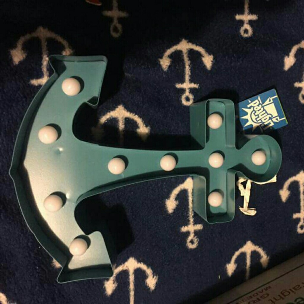 Anchor light
