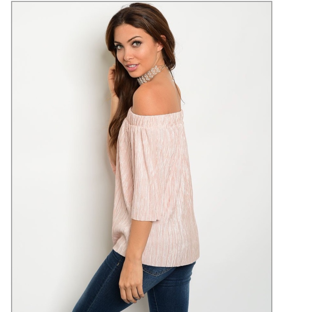 Only 1 small left!🌟Blush Pleated Off Shoulder Top - Picture 4 of 7