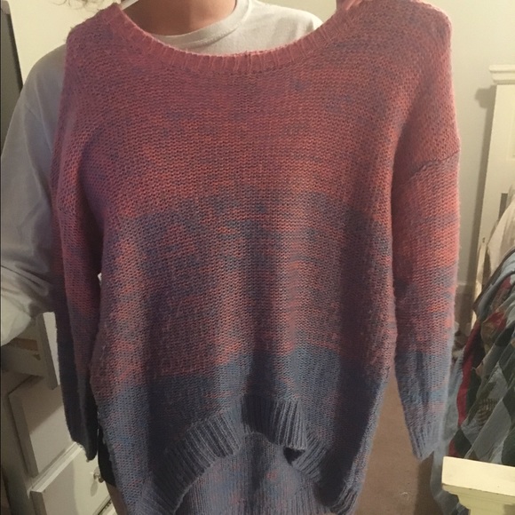 Sweater - Picture 1 of 2