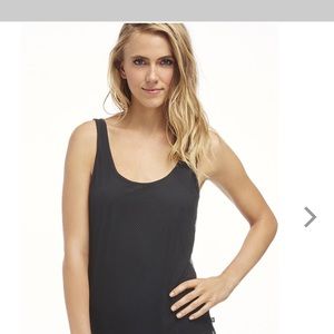 Fabletics Madison Mesh tank