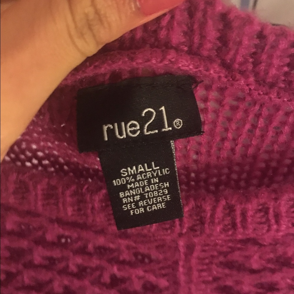 Sweater - Picture 2 of 2