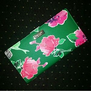 Kate Spade Springbloom Vinyl Wallet