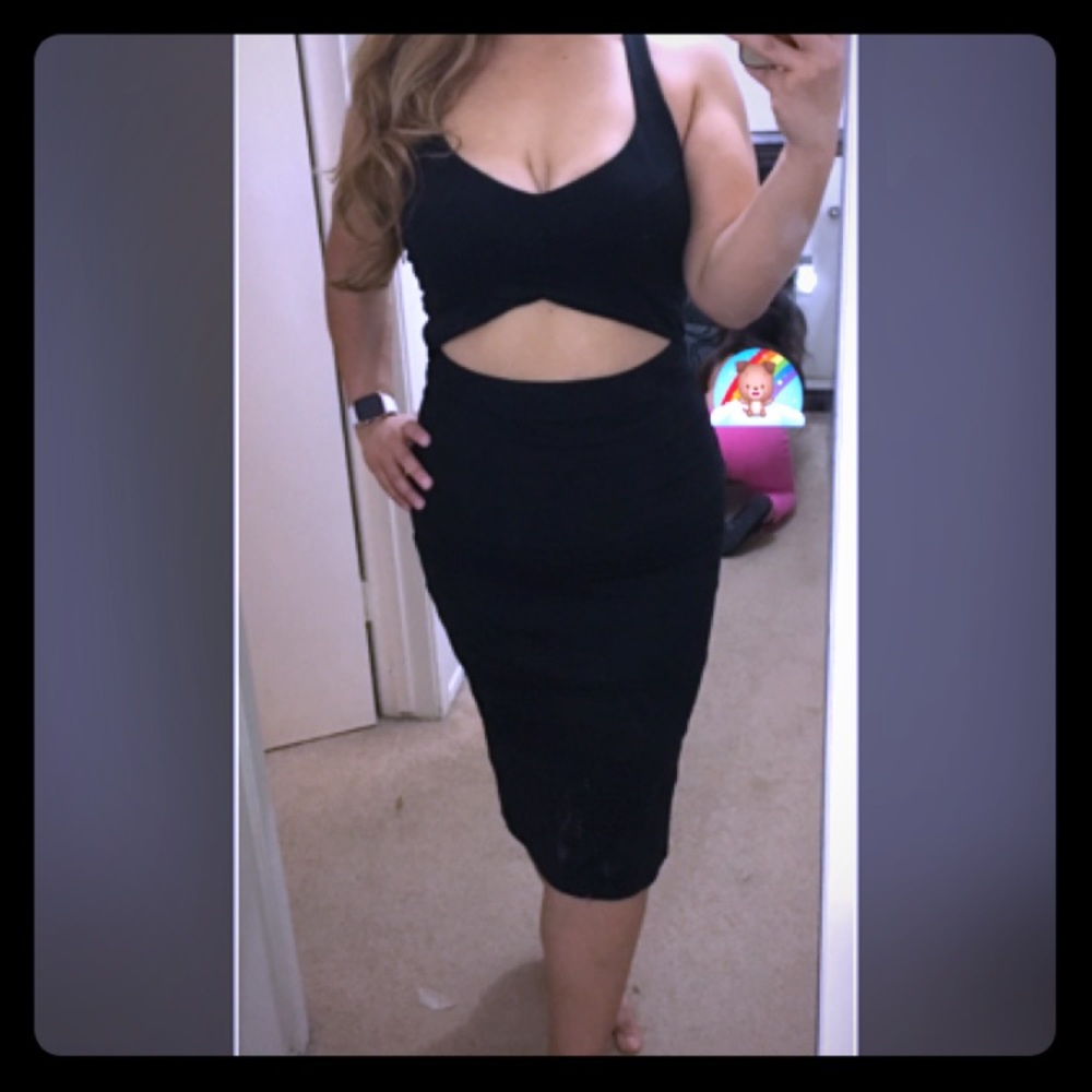 Hot black cut out body con dress