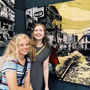 Meet your Posher, Taylor