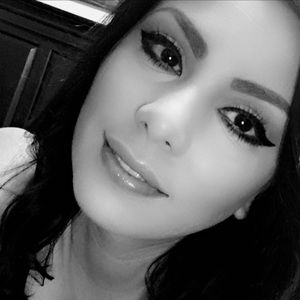 Meet your Posher, Karla