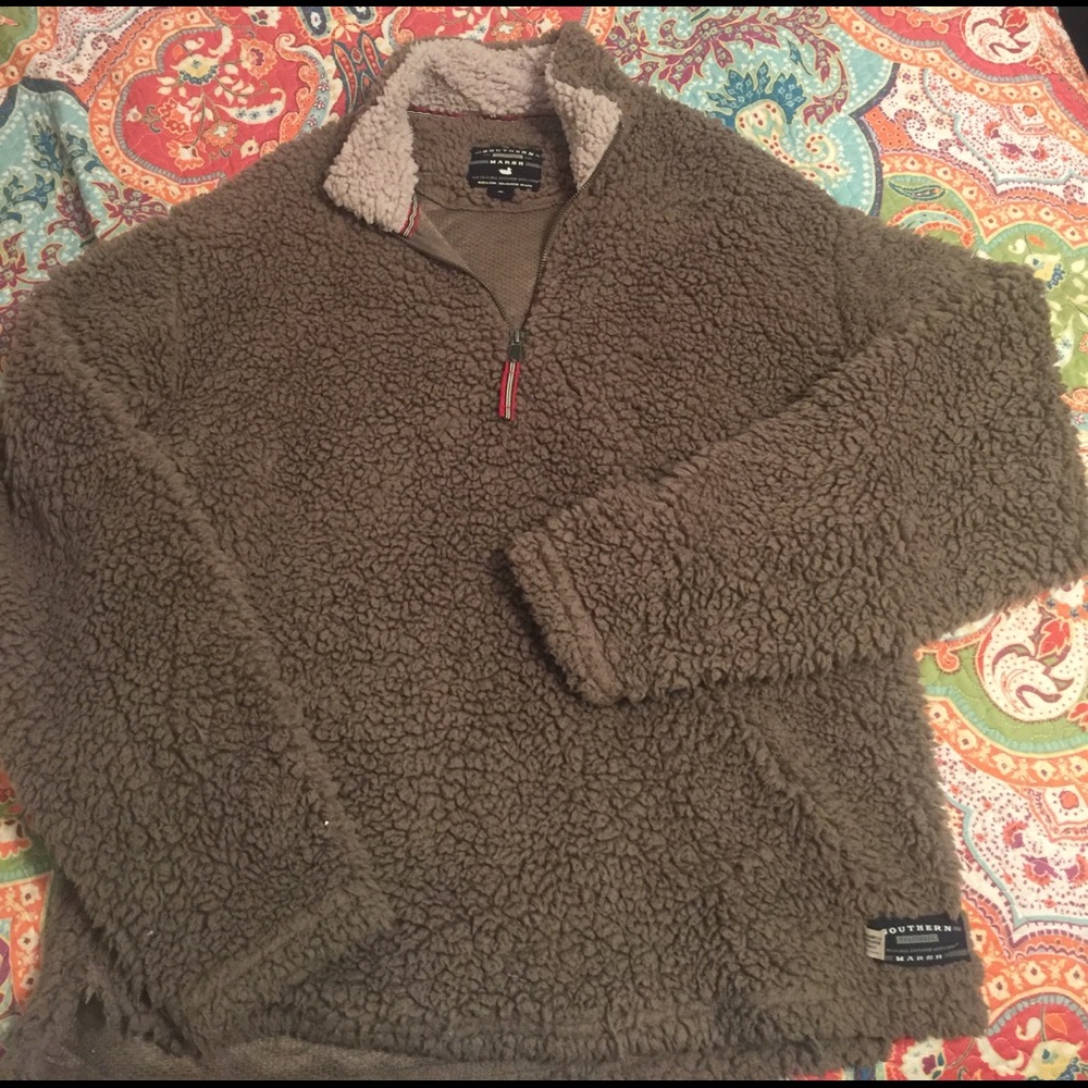 Taupe Southern Marsh fleece pullover