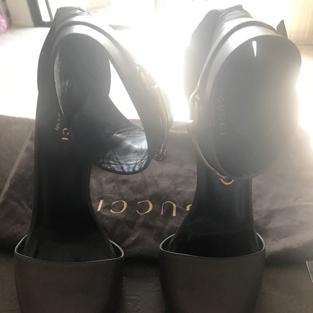 """"Rare"""" Gucci Lifford heels.. size 37