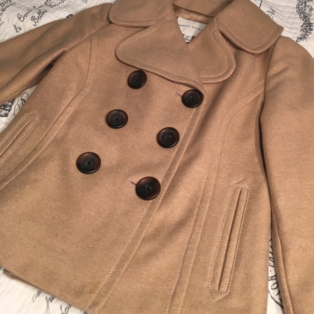 Banana Republic Wool Camel Peacoat - Picture 2 of 8