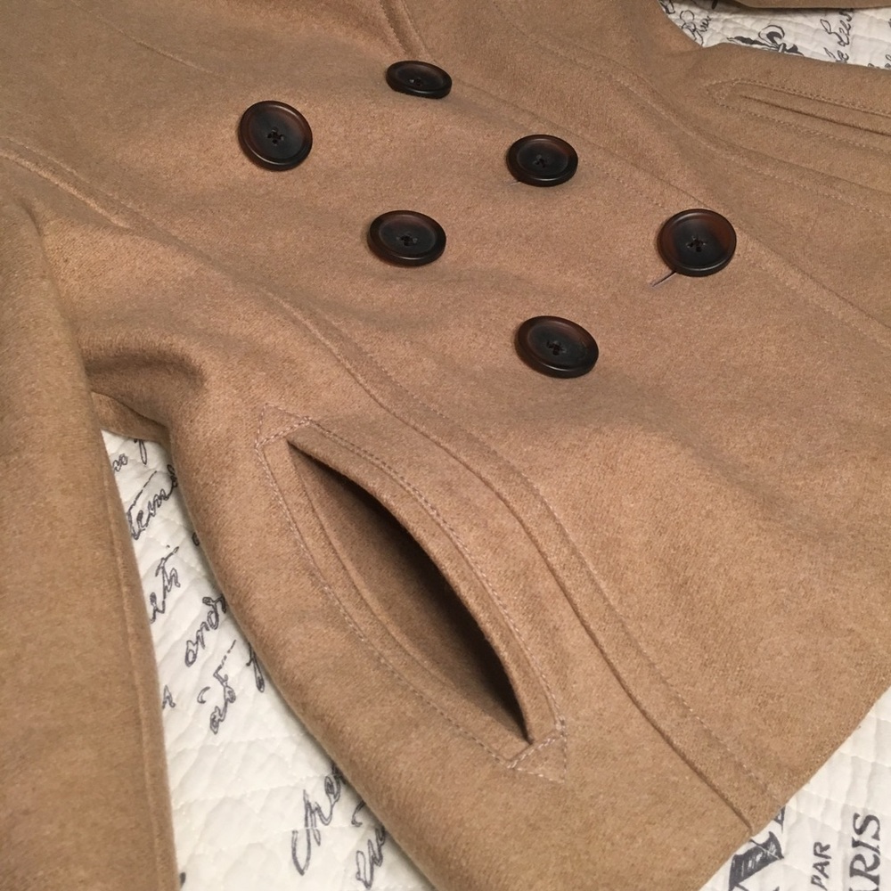 Banana Republic Wool Camel Peacoat - Picture 3 of 8