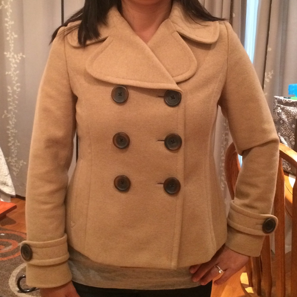 Banana Republic Wool Camel Peacoat - Picture 8 of 8