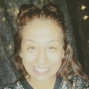 Meet your Posher, Candace