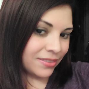 Meet your Posher, Daniela