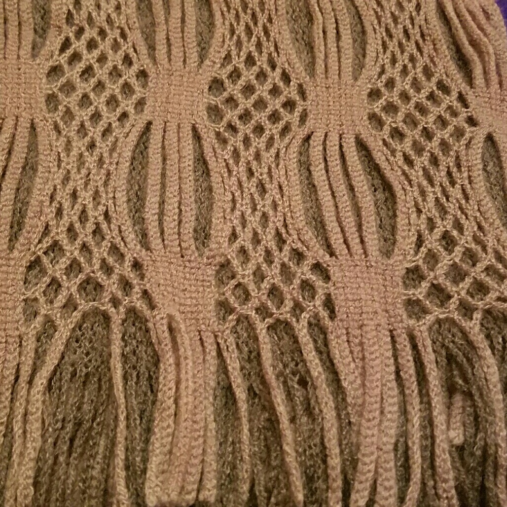 Scarf - Picture 3 of 3