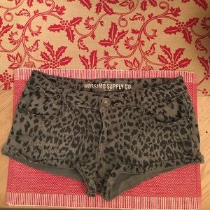 Missimo Supply Co leopard print shorts