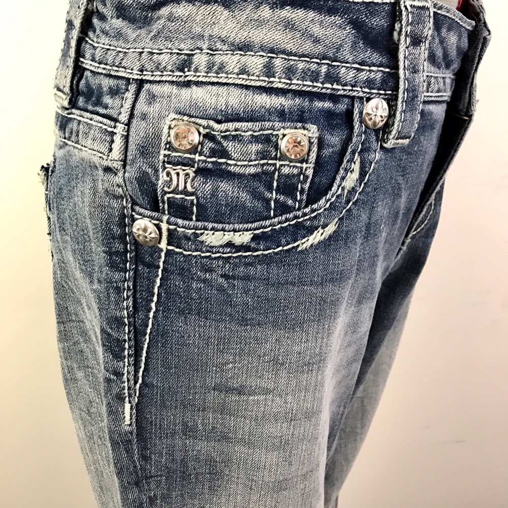 NWOT Miss Me Rhinestone Easy Straight Jeans - Picture 7 of 8
