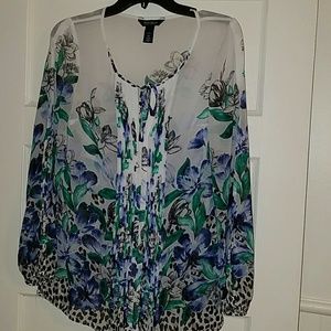 WHBM TOP