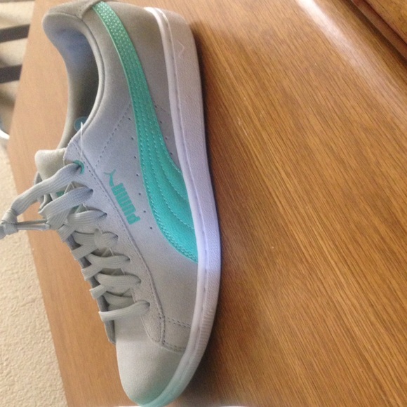 Puma Shoes - Puma Lime/Mint &Grey (women's) Brand New