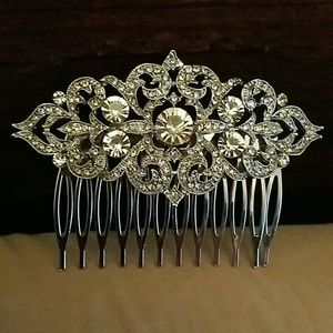 Crystal bridal comb