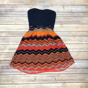 Strapless chevron print dress