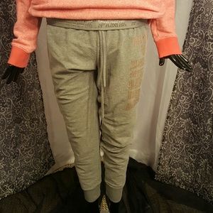 SOLD. 🌹New pink sweatpants⚘