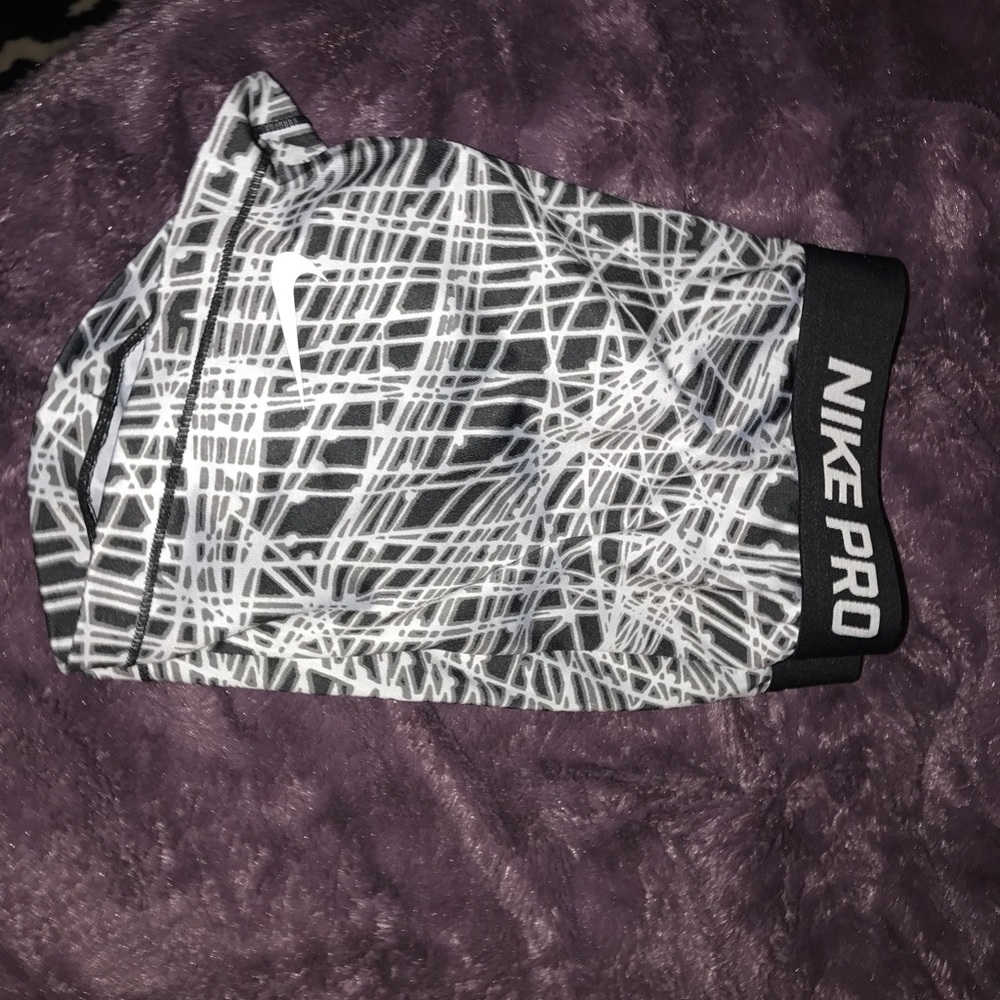 Nike pro short
