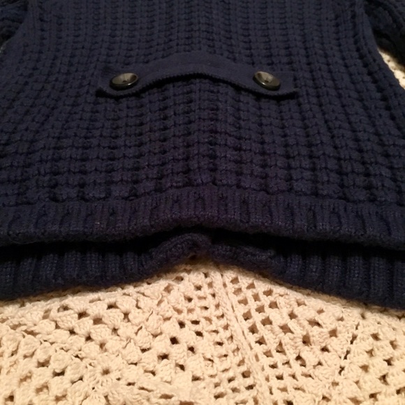 Cardigan - Picture 4 of 6