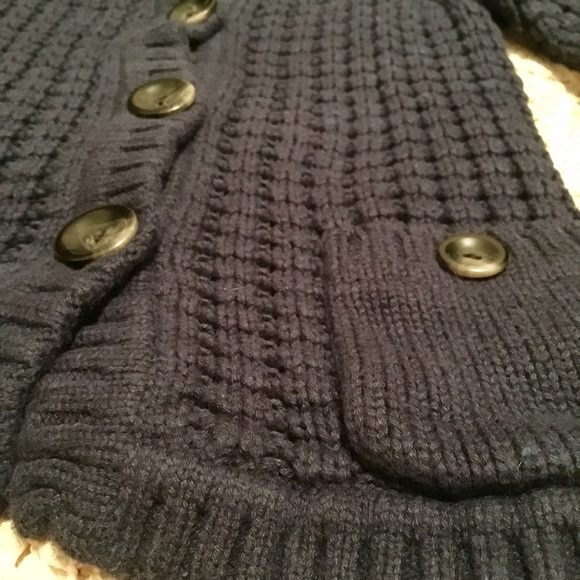 Cardigan - Picture 6 of 6