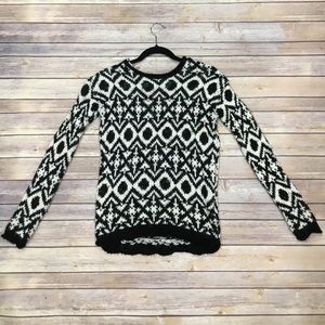 Jessica Simpson printed sweater