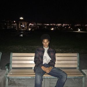 Meet your Posher, Nickolis