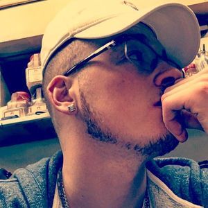 Meet your Posher, Tyler